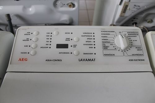 Стиральная машинка AEG Lavamat 4280 Electronic